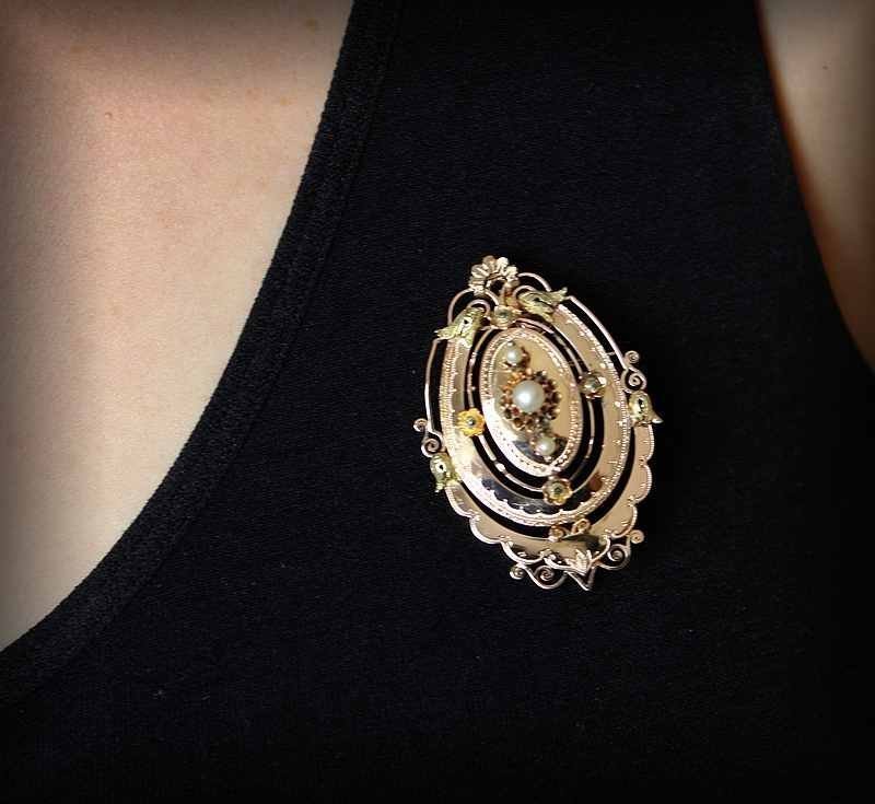 Pendant - Napoleon III Gold Brooch-photo-4