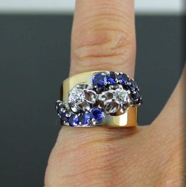 Bague Or , Saphirs Et Diamants