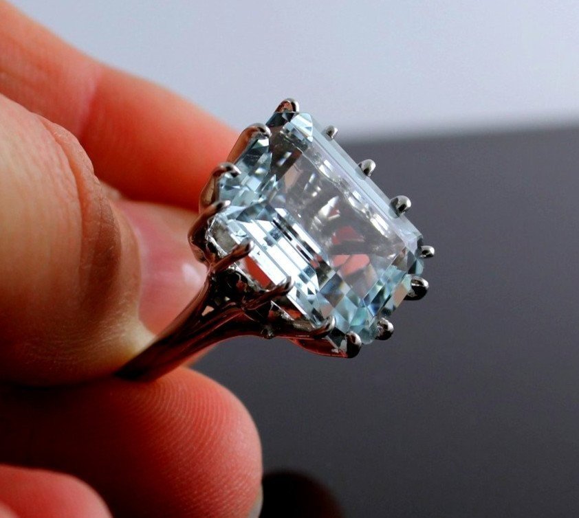 Gold And Aquamarine Ring-photo-1