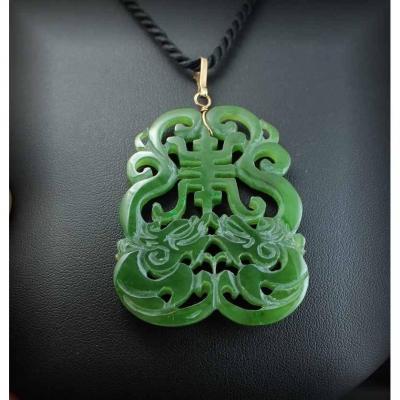 Pendentif En Jade