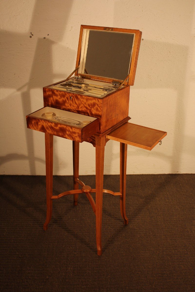 Meuble De Toilette