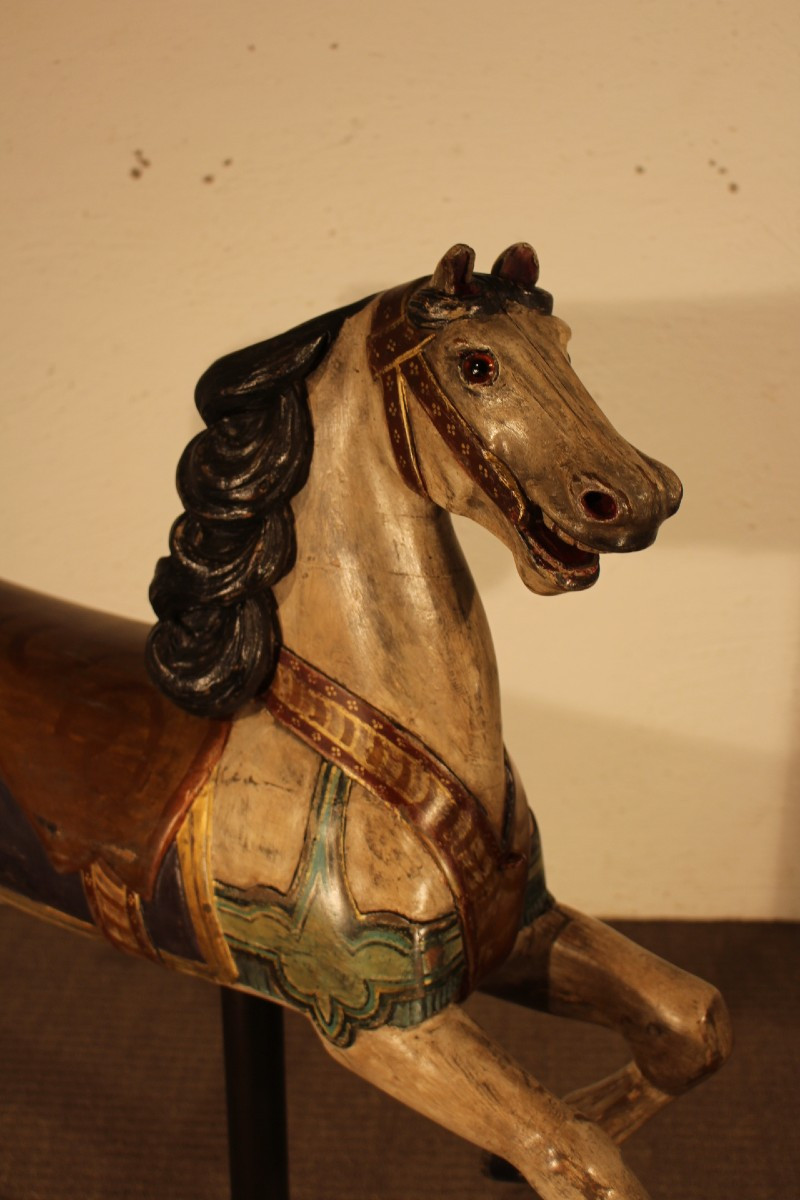 Petit Cheval De Manège-photo-2