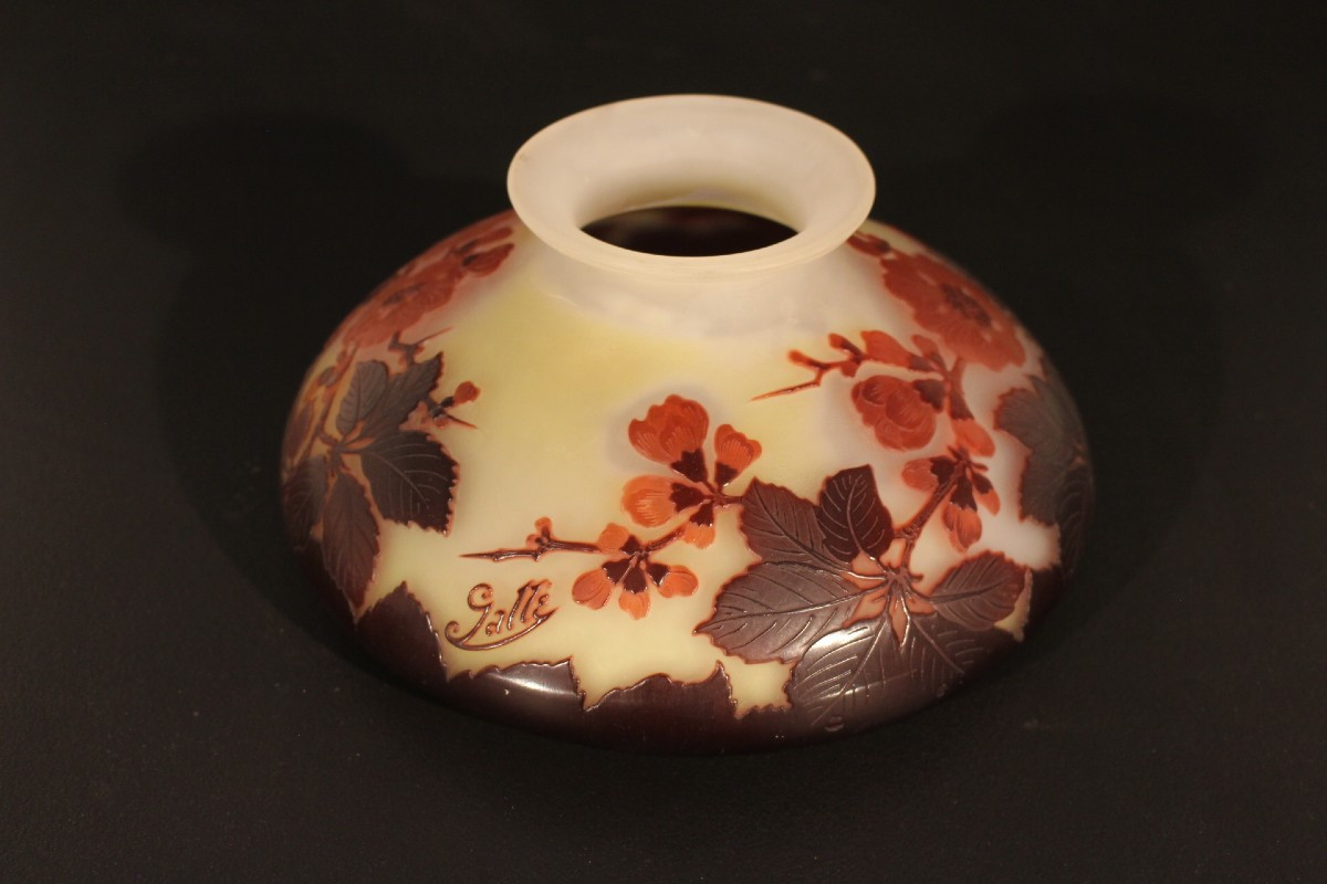  Gallé Spinning Top Vase