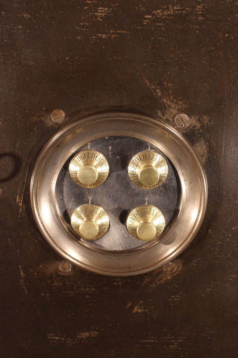 Safe Circa 1900-photo-3