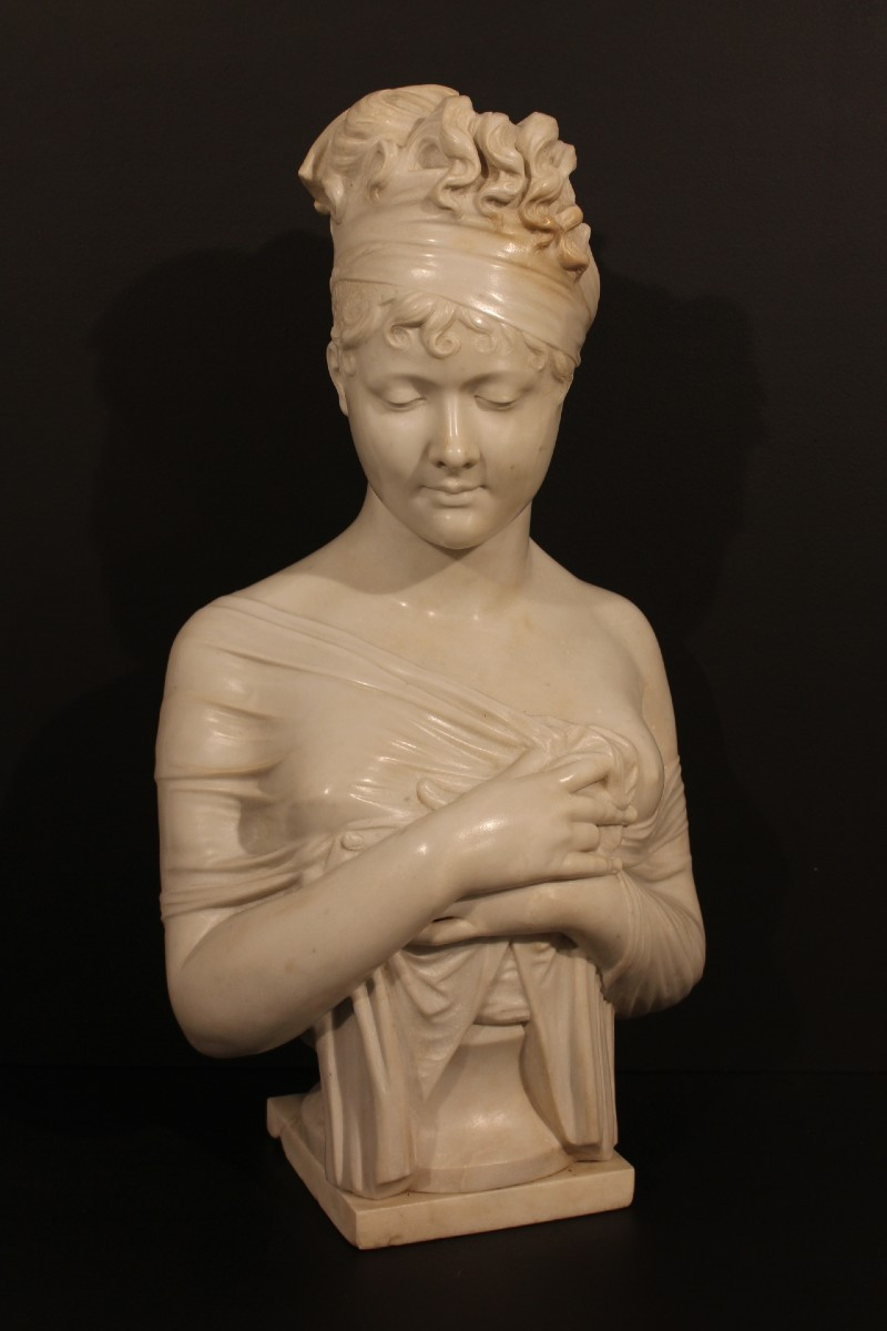  Bust Of A Woman In Carrara Marble