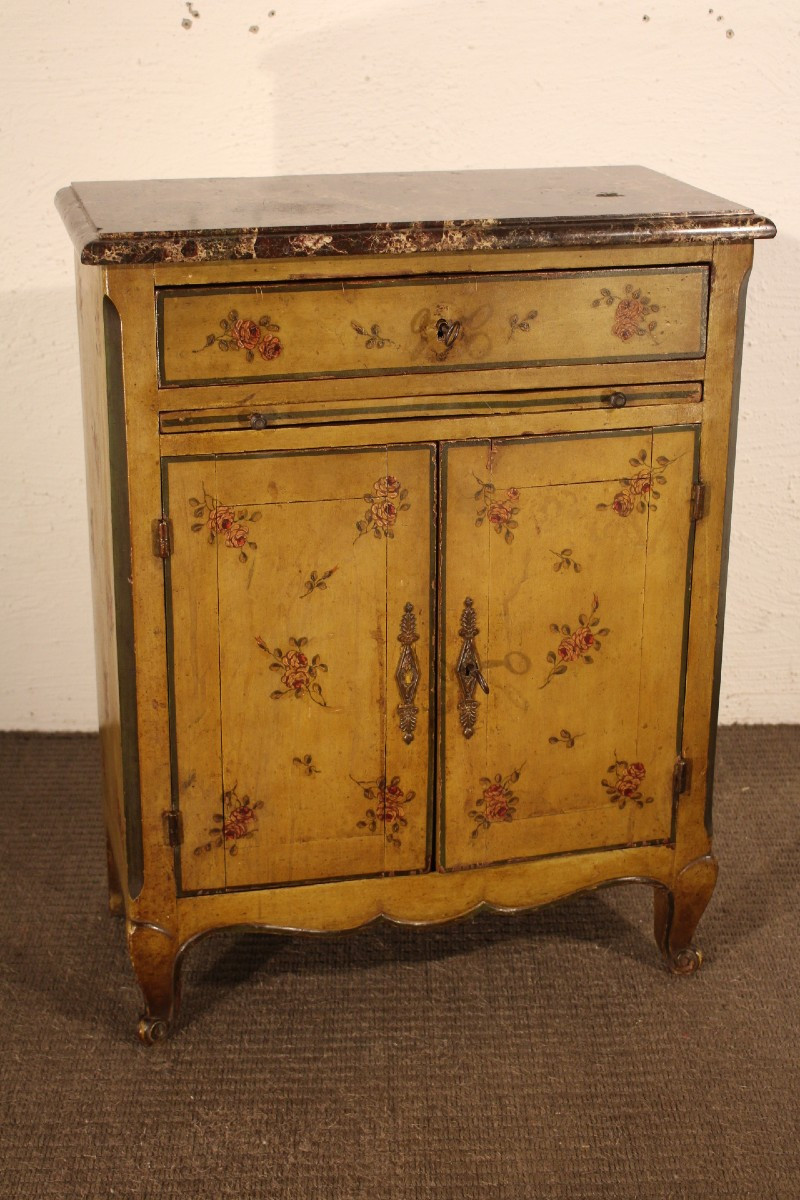  Small 19th-century Chest Of Drawers