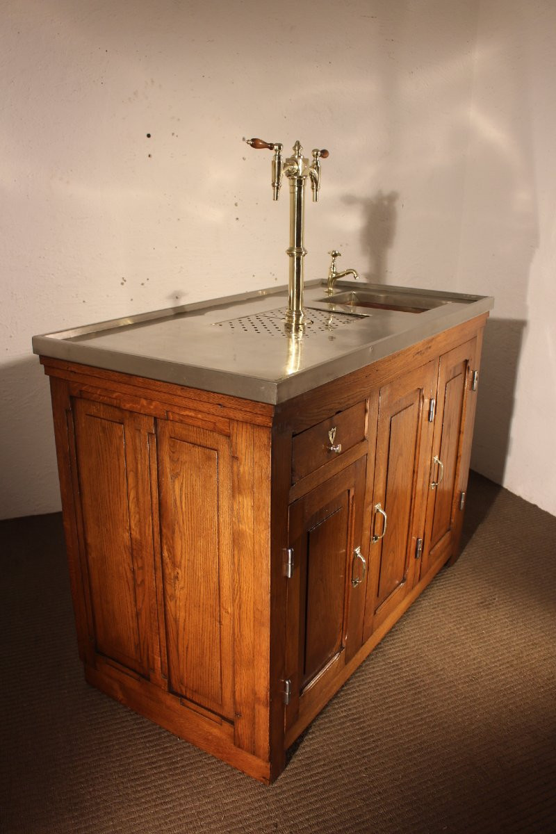 Small Bar Circa 1900-photo-3