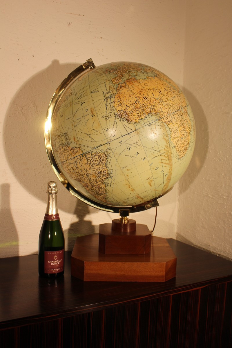  globe terrestre de Girard Barrière