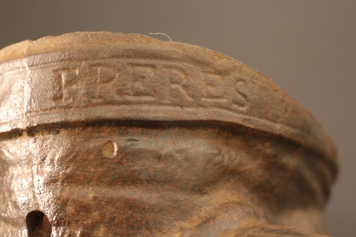   Cast-iron Cow's Head-photo-1