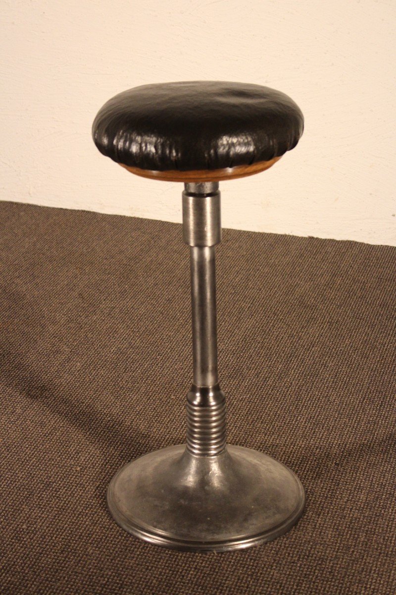 Dentist Stool