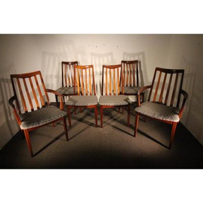 1970 Set Of 4 Chairs And 2 Armchairs