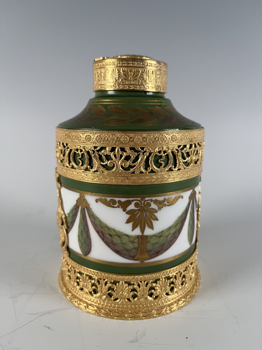 Sèvres Porcelain Bottle-photo-3