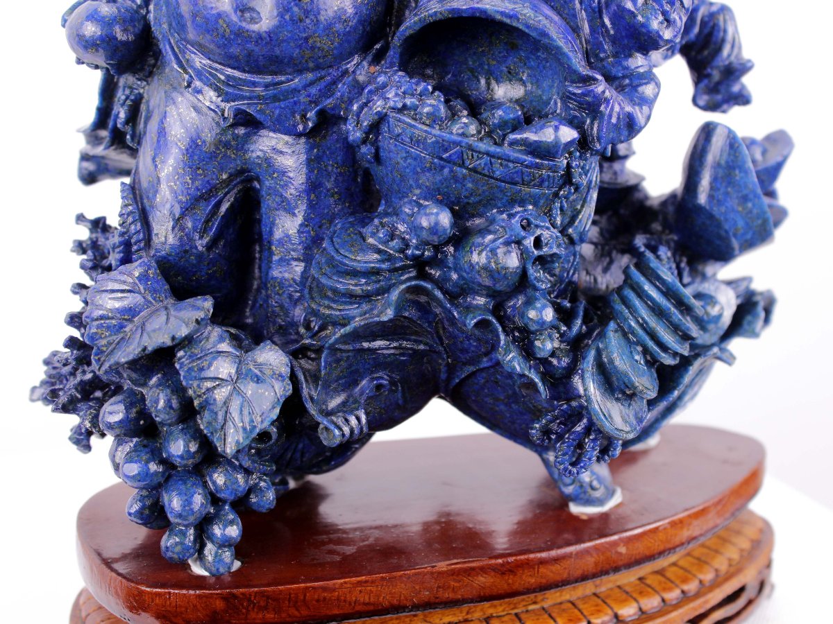 Sculpture en lapis-lazuli « Bouddha avec des enfants », Chine, première moitié du XXe siècle-photo-3