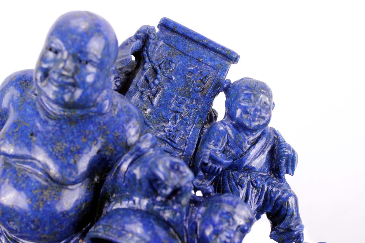 Sculpture en lapis-lazuli « Bouddha avec des enfants », Chine, première moitié du XXe siècle-photo-1