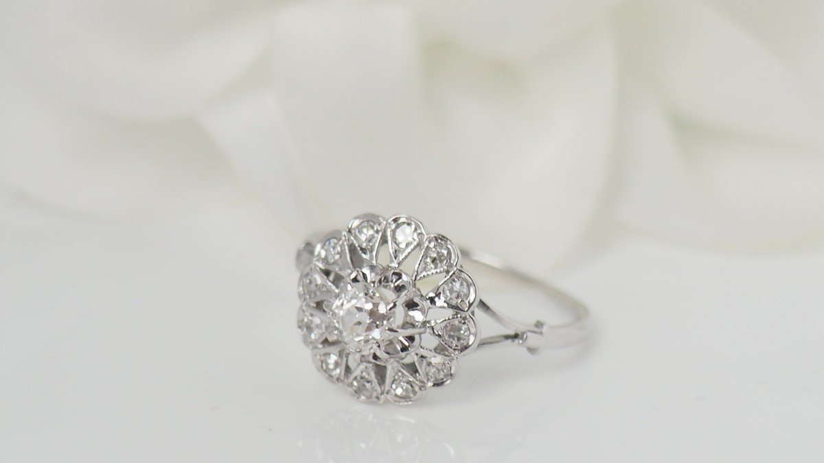 Bague Marguerite En Or Blanc Et Diamants-photo-4
