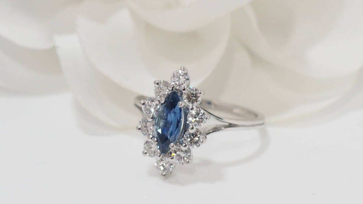 Navette Ring In White Gold, Sapphire And Diamond-photo-3