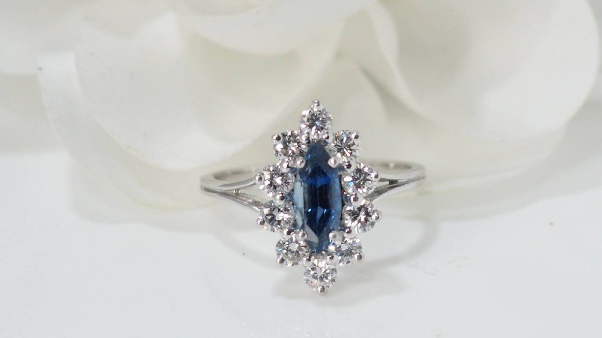 Navette Ring In White Gold, Sapphire And Diamond-photo-4