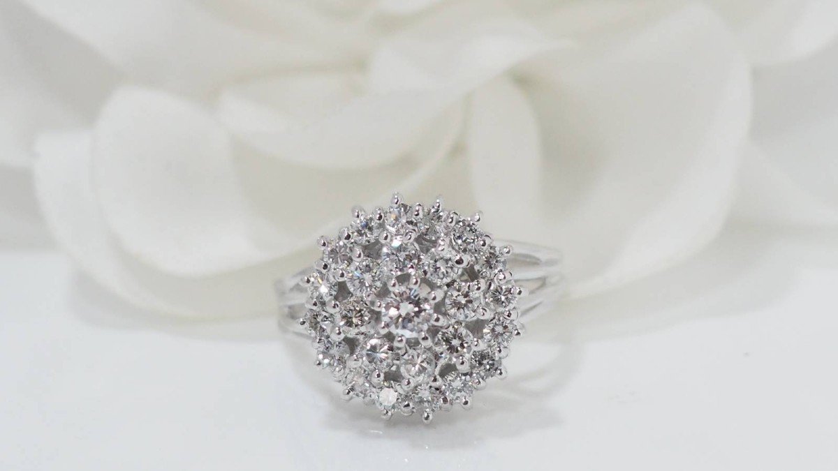 Double Entourage Ring In White Gold And Diamonds