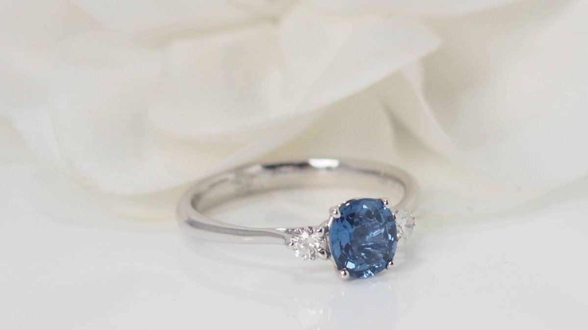 Ceylon Sapphire And Diamond Platinum Ring-photo-1