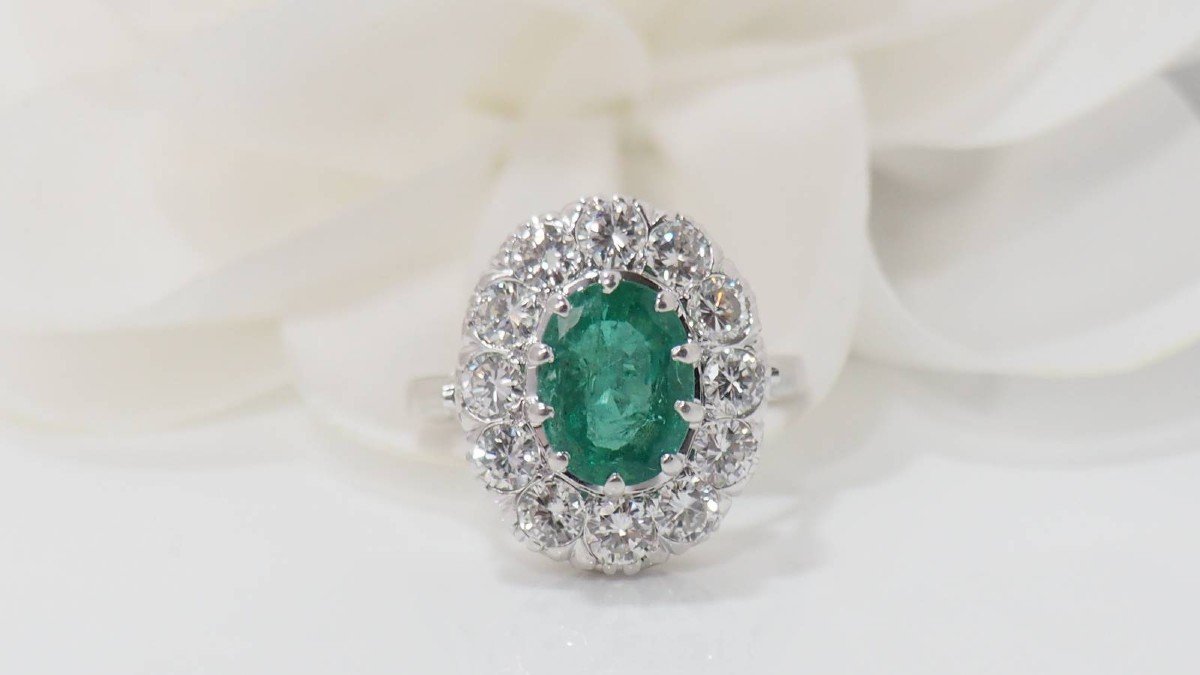 Bague Marguerite En Or Blanc, émeraude Et Diamants-photo-4