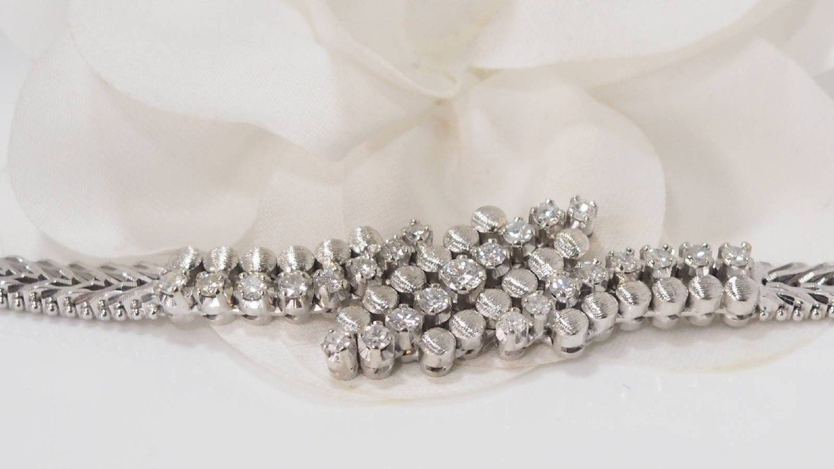 Bracelet In White Gold And Diamonds-photo-4