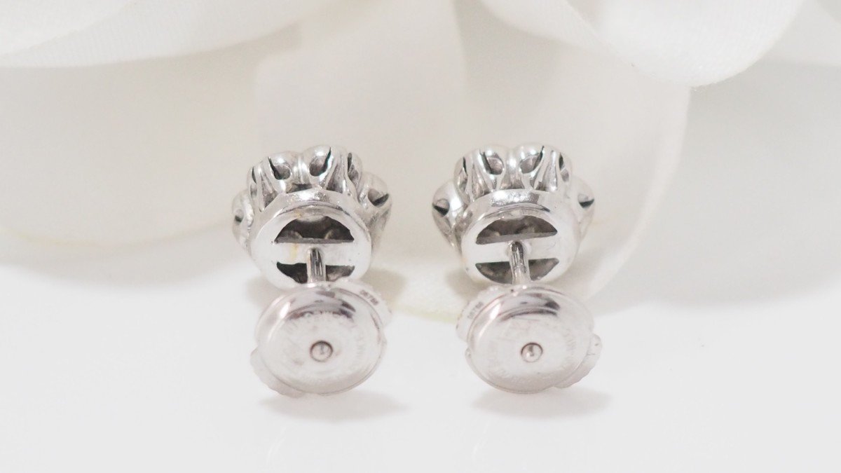 Earrings In White Gold And Diamonds-photo-3
