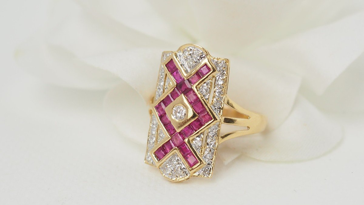 Bague Vintage En Or Jaune, Rubis Et Diamants-photo-1