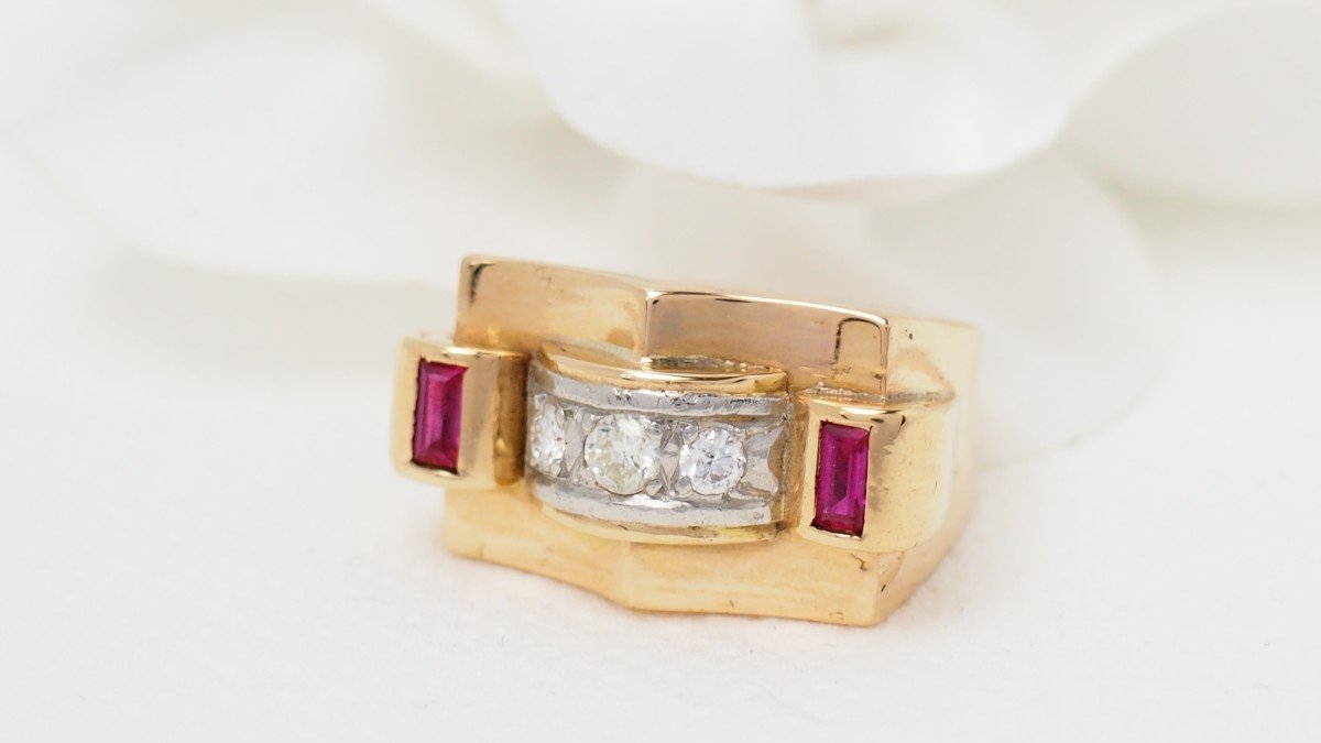 Tank Ring In Yellow Gold, Diamonds And Rubies-photo-3