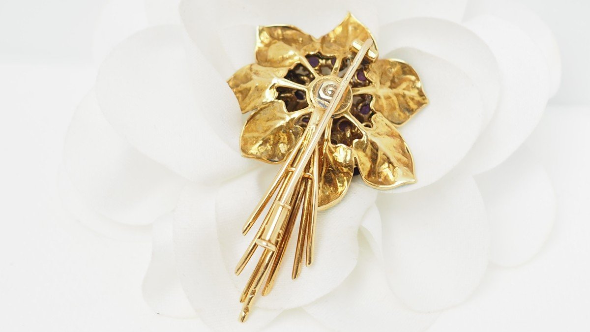 Brooch In Yellow Gold, Amethyst And Email-photo-2