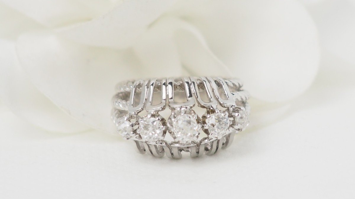 Art Deco Ring In White Gold And Platinum, Diamonds