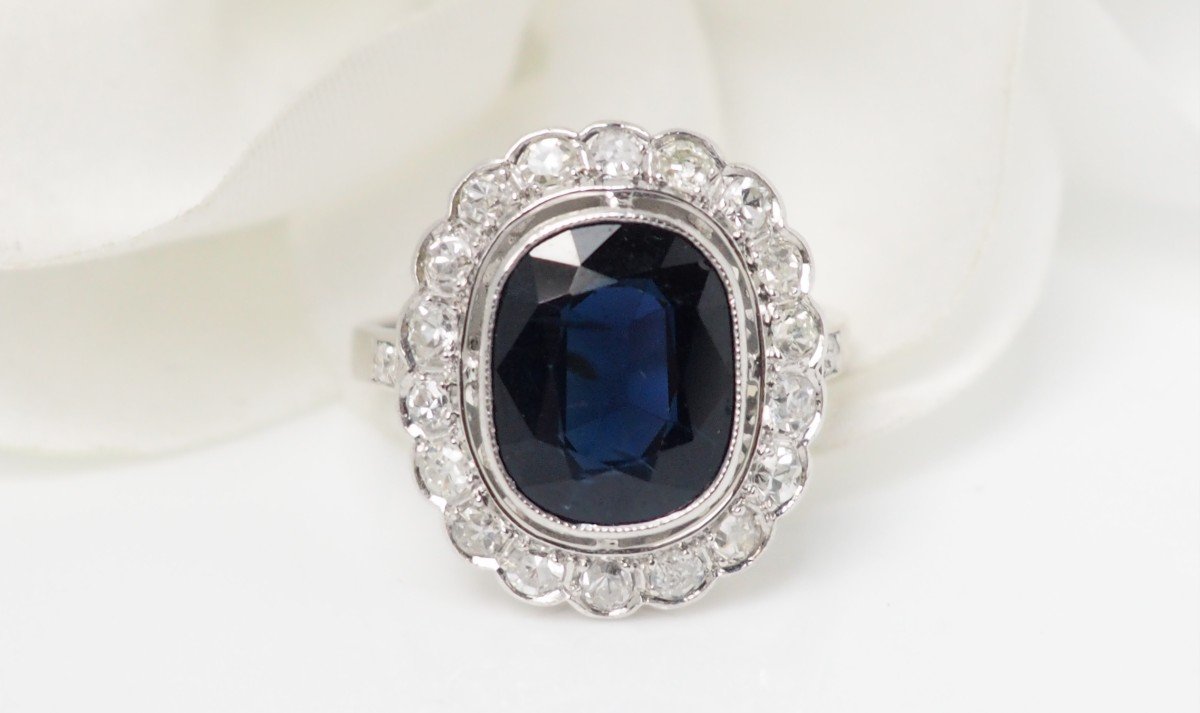 Bague Art Déco En Platine Saphir Et Diamants