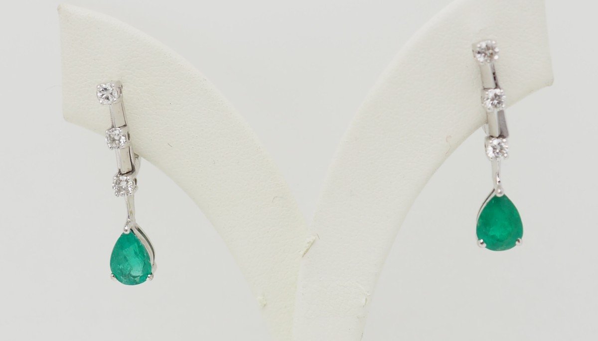 Pendants d'Oreilles En Or Blanc, émeraudes Et Diamants-photo-4