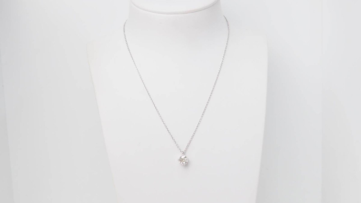 Solitaire Necklace In White Gold And 1.40ct Diamond-photo-3