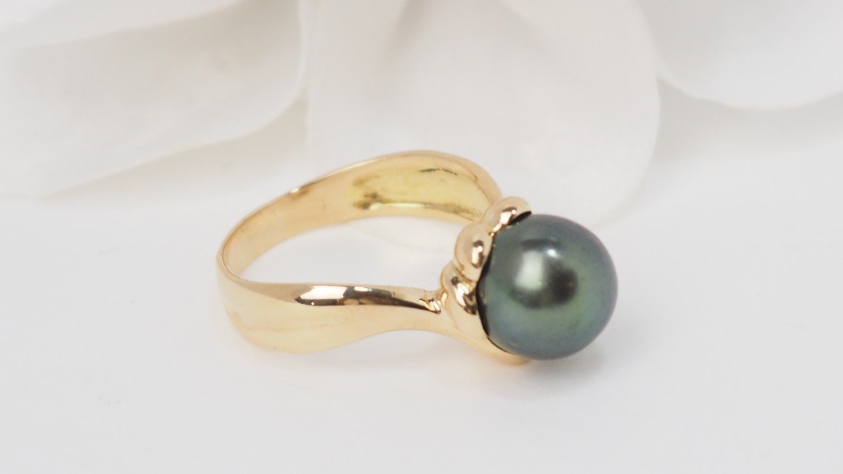 Ring In Yellow Gold And Tahitian Cultured Pearl-photo-2