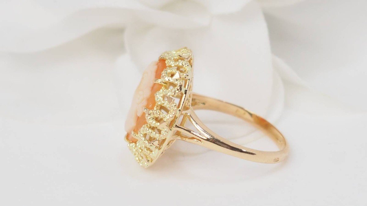 Vintage Ring In Yellow Gold And Cameo -photo-3