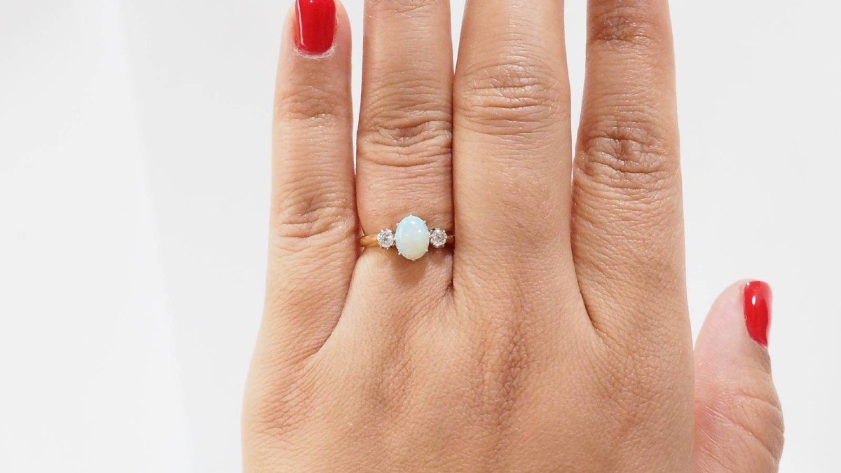 Bague En Or Jaune, Opale Ovale Et Diamants-photo-2