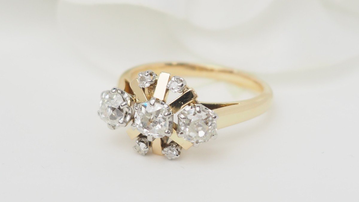 Antique Ring In Yellow Gold And Diamonds -photo-3