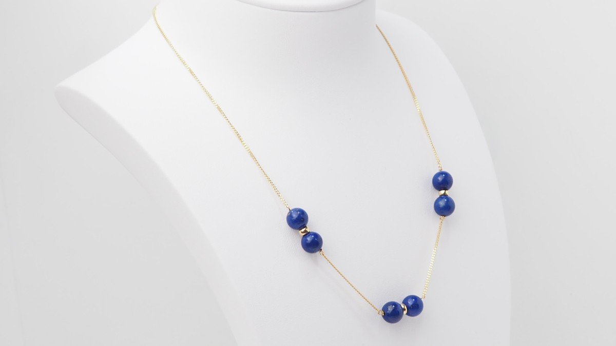 Yellow Gold And Lapis Lazuli Necklace-photo-3