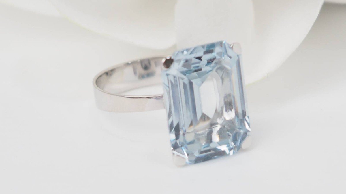 Vintage White Gold And Aquamarine Ring-photo-4