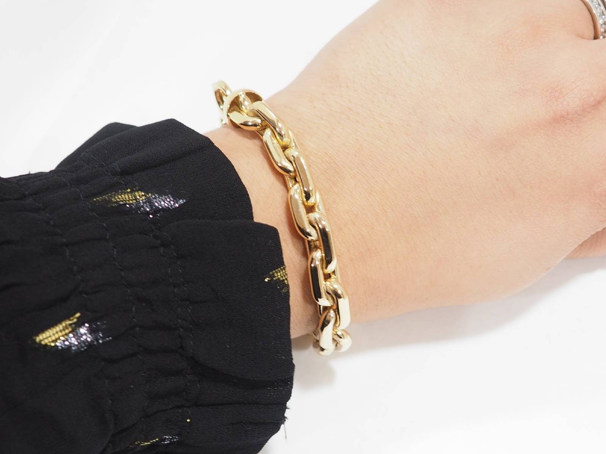 Yellow Gold And Diamond Curb Link Bracelet-photo-4