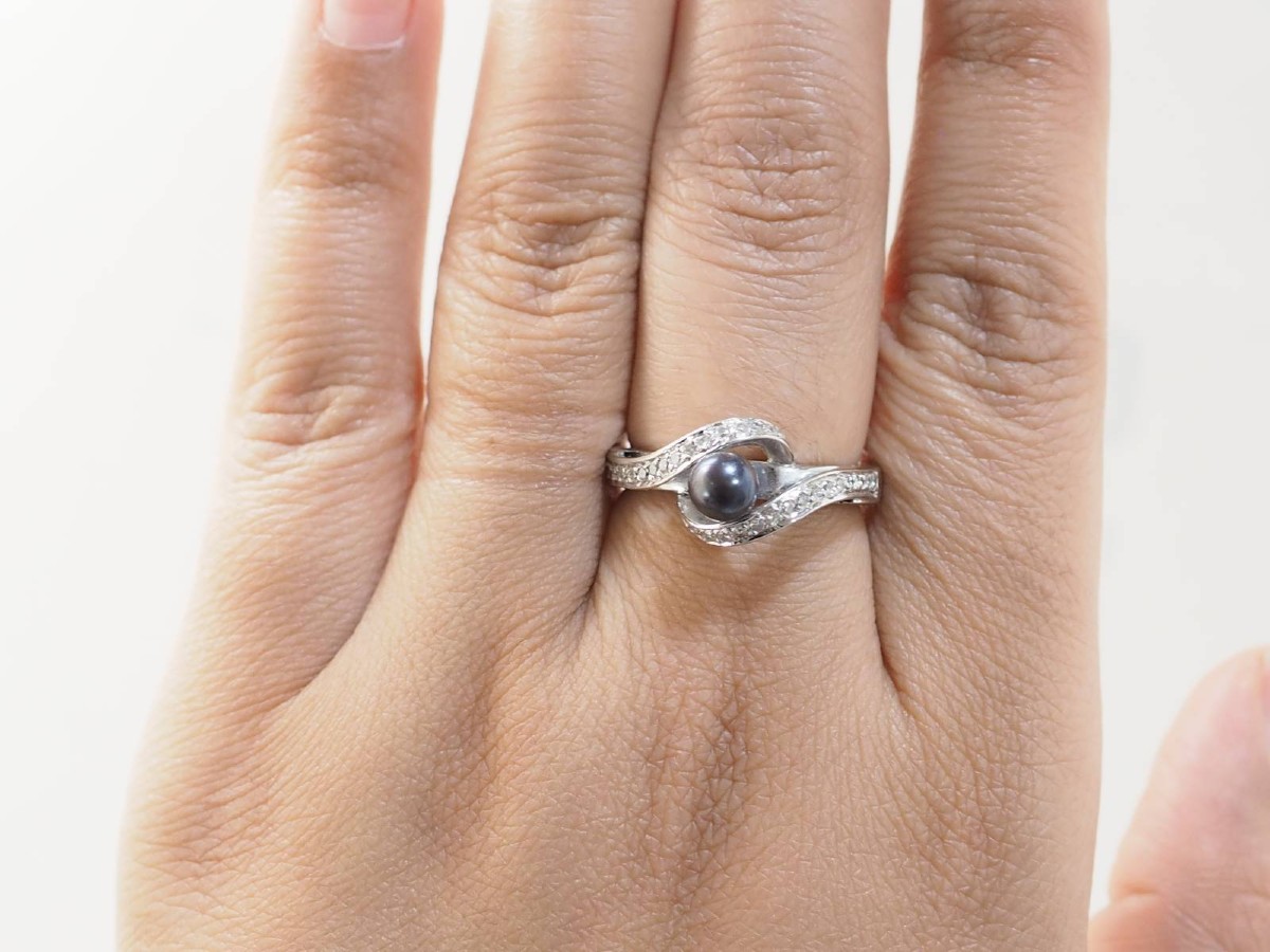 White Gold, Tahitian Pearl And Diamond Ring-photo-2