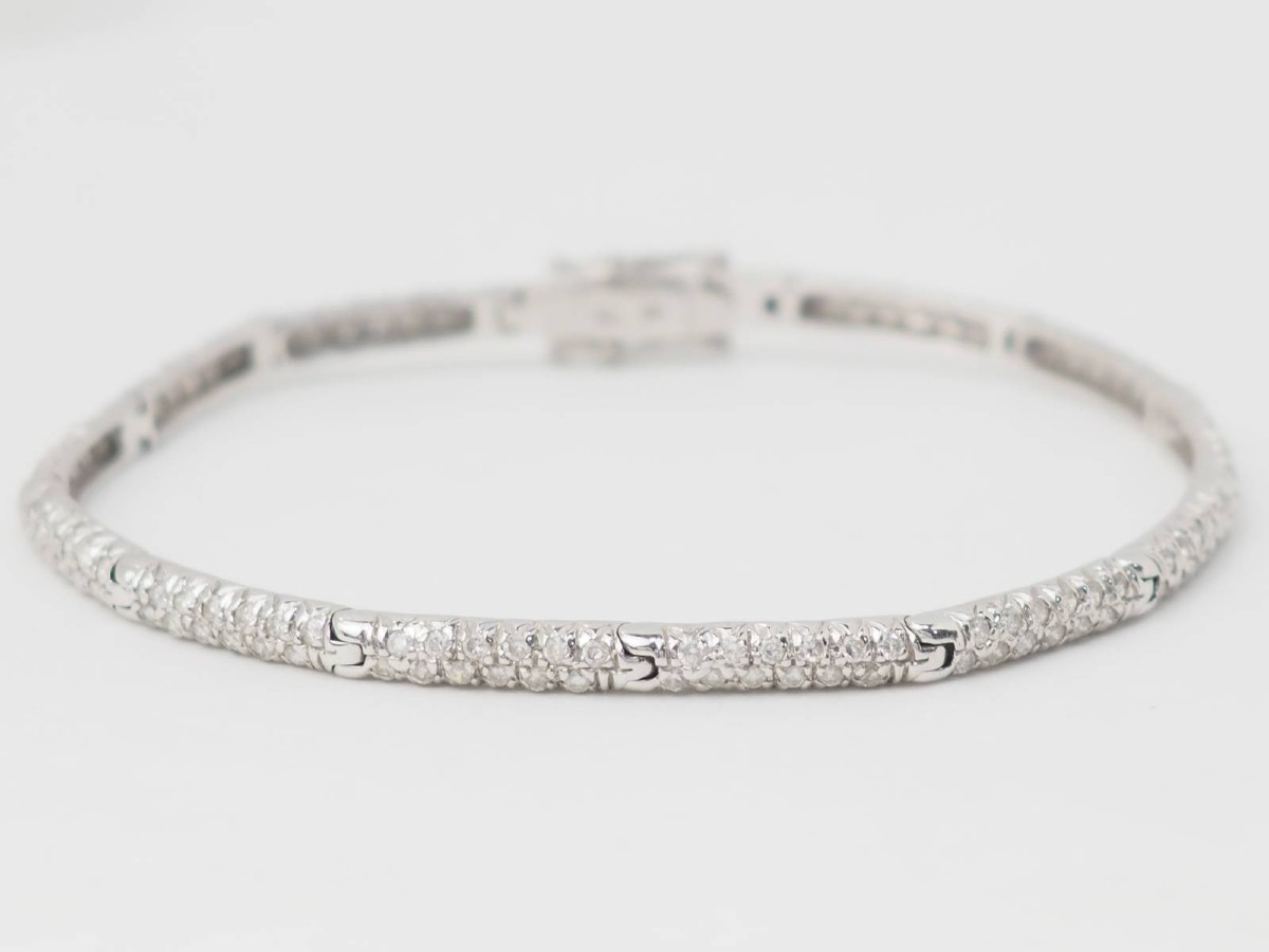 White Gold And Diamond 1.10ct River Bracelet-photo-4