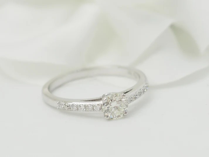 Bague Solitaire En Or Blanc Et Diamant 0.41ct-photo-2