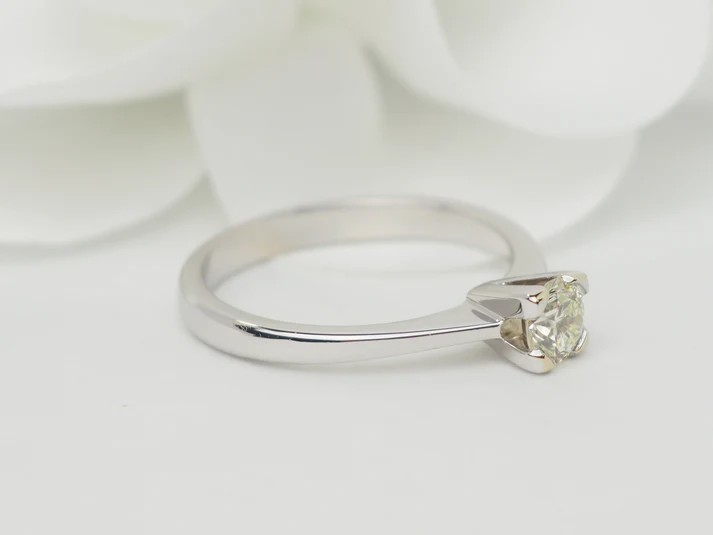 Bague Solitaire En Or Blanc Et Diamant 0.41 Ct-photo-2