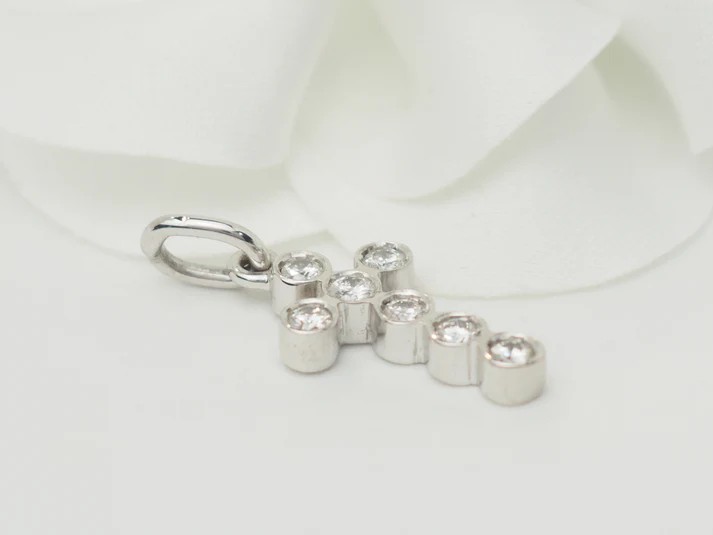 Pendentif Croix En Or Blanc Et Diamants 0.35ct-photo-4