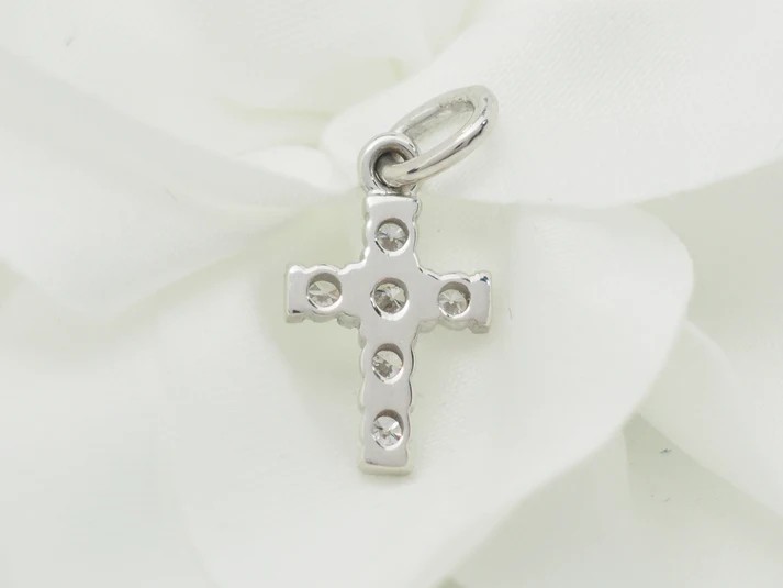 White Gold And Diamond Cross Pendant 0.17ct-photo-1