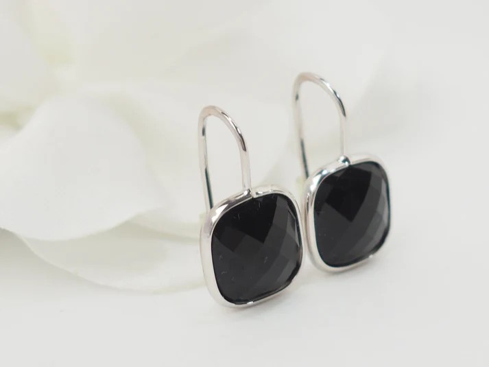 Boucles d'Oreilles En Or Blanc Et Onyx-photo-3