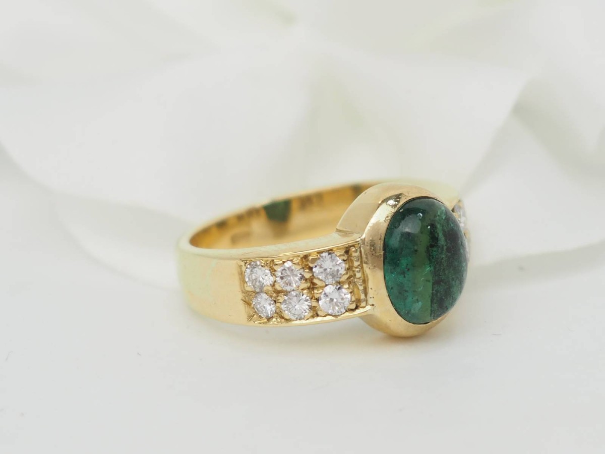 Yellow Gold And Emerald Ring-photo-4