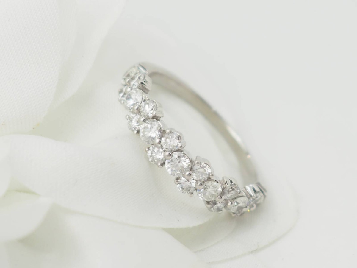 Demi alliance en or blanc et diamants 1ct-photo-2