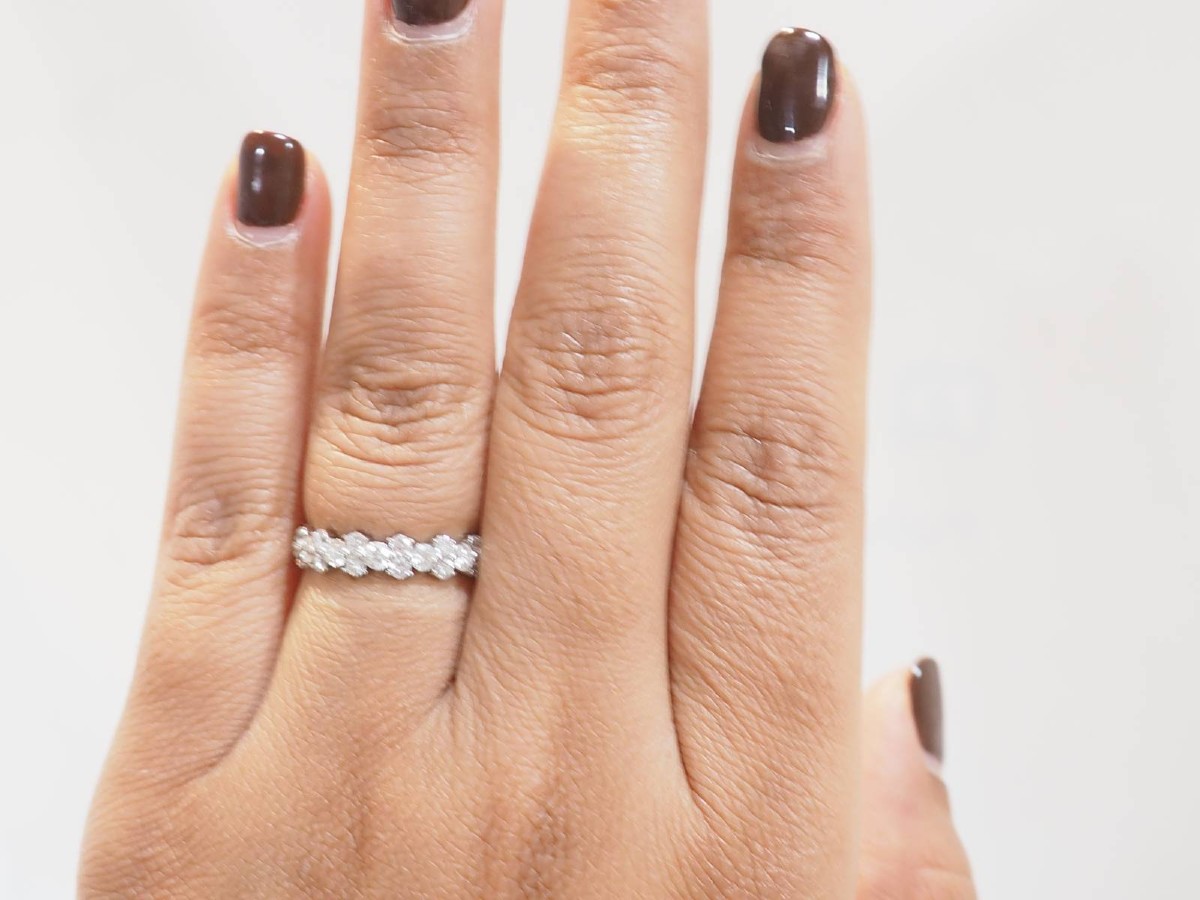 Demi alliance en or blanc et diamants 1ct-photo-3